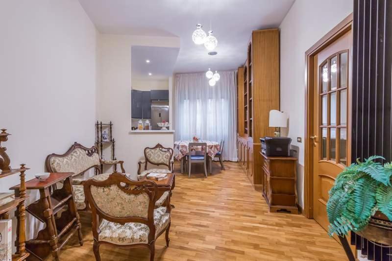 Valla18 Guesthouse Рим Екстериор снимка