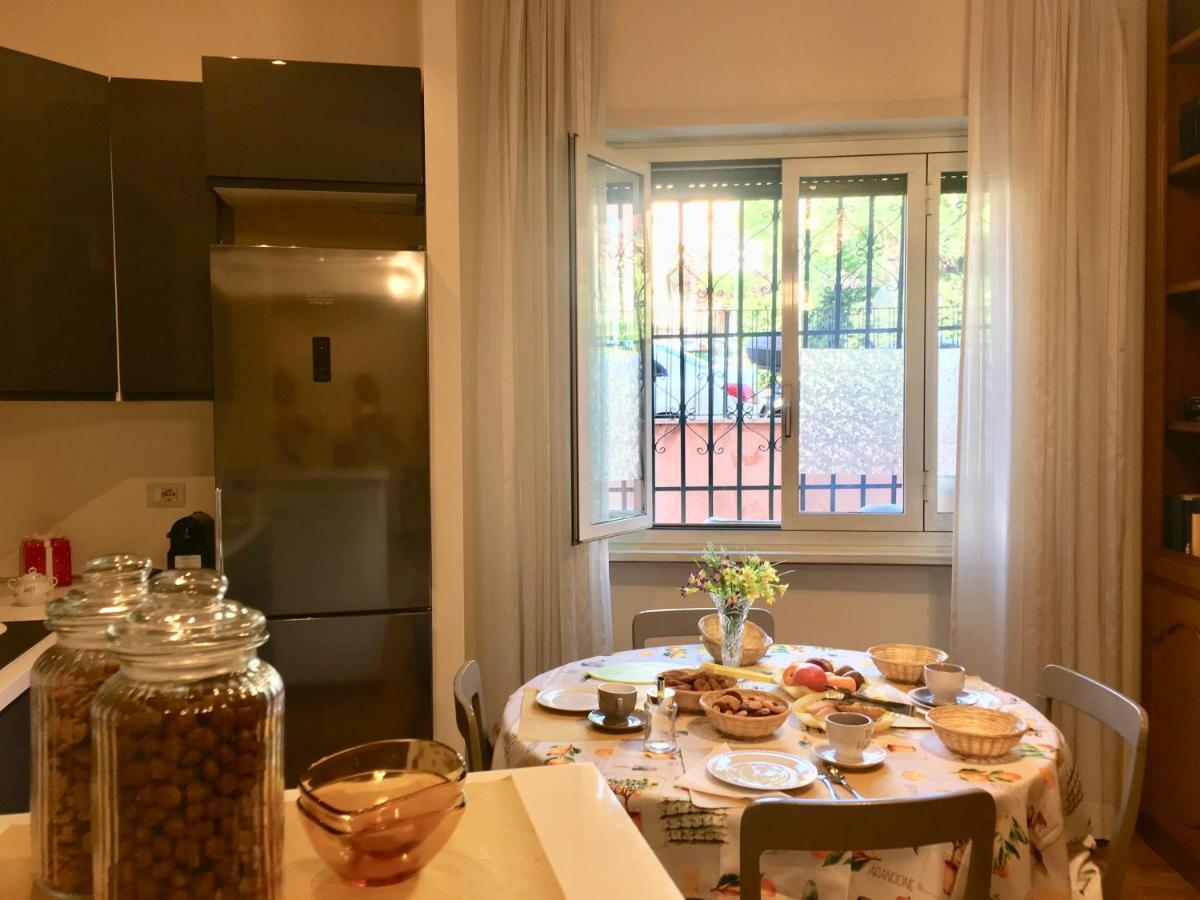 Valla18 Guesthouse Рим Екстериор снимка