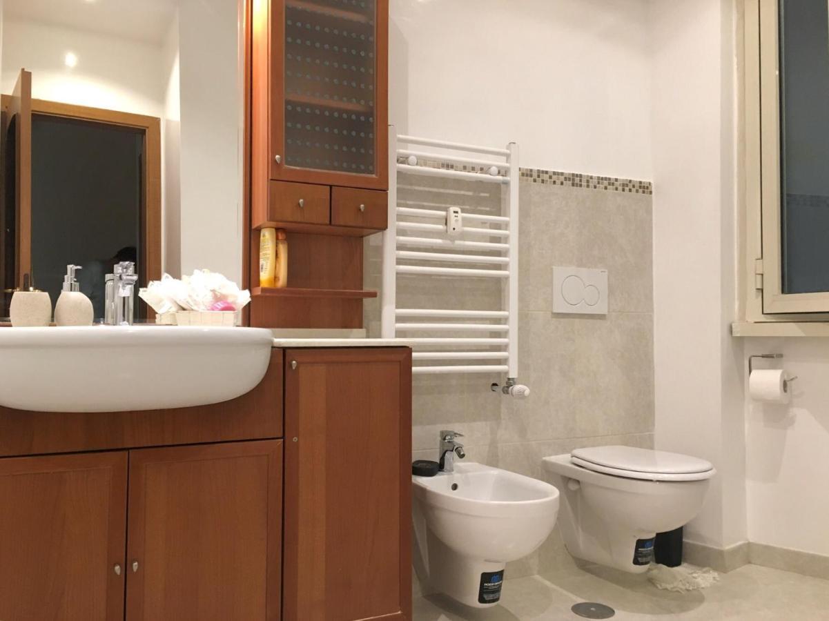 Valla18 Guesthouse Рим Екстериор снимка